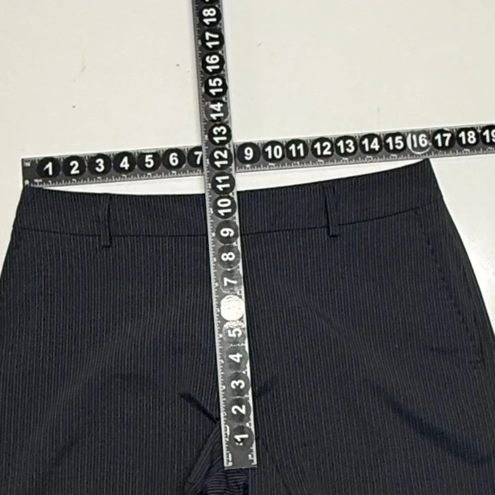 Under Armour Shorts Mens 32 Gray Pinstripe Performance Golf‎ Stretch 10